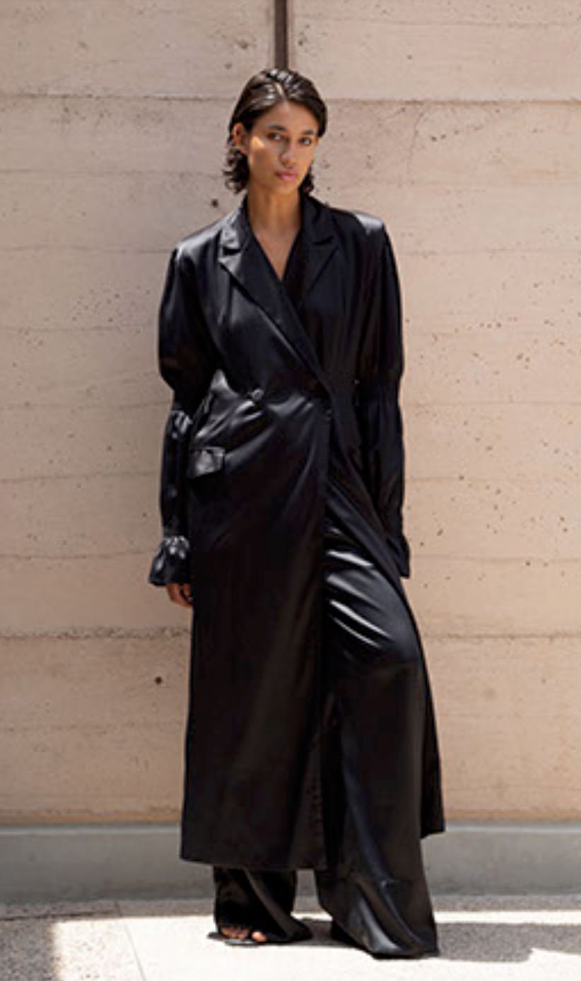 BROKEN BUTTERFLY COAT
